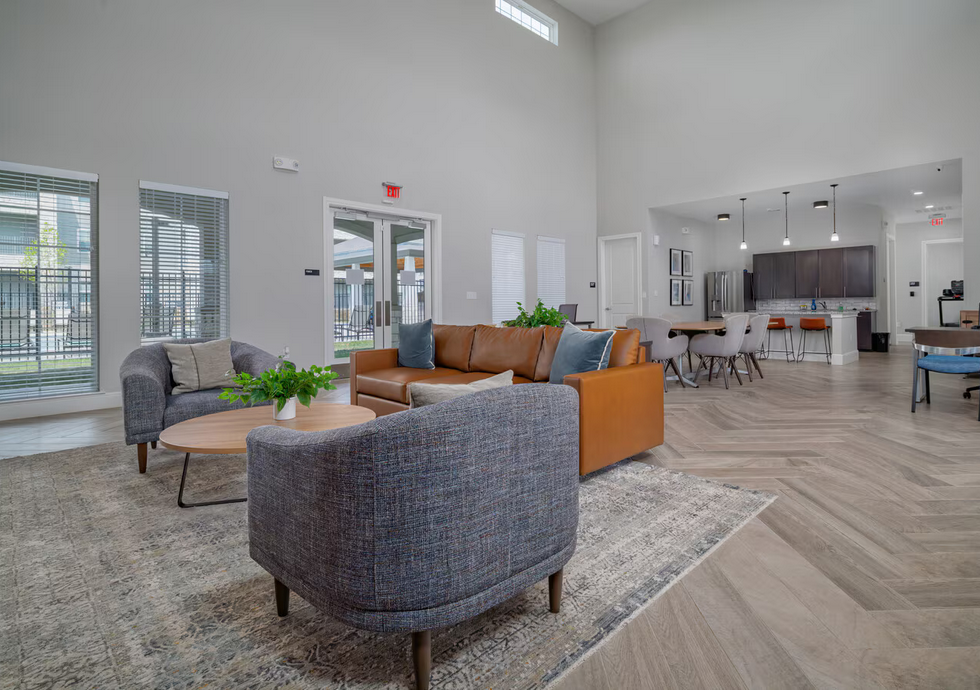 Horizon Pointe - Exterior